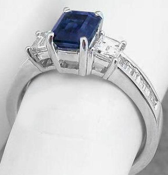 Sapphire Diamond Rings