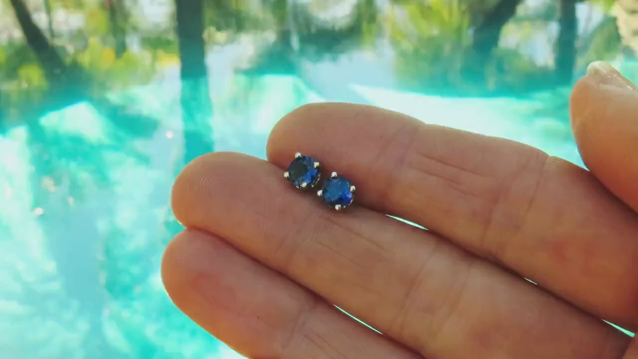 Natural Sapphire Solitaire Earrings in 14k white gold (SSE-5109)