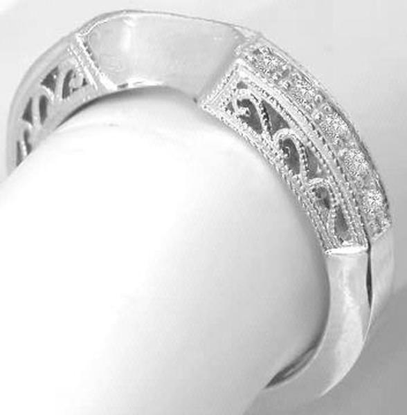 Contoured Diamond Ring