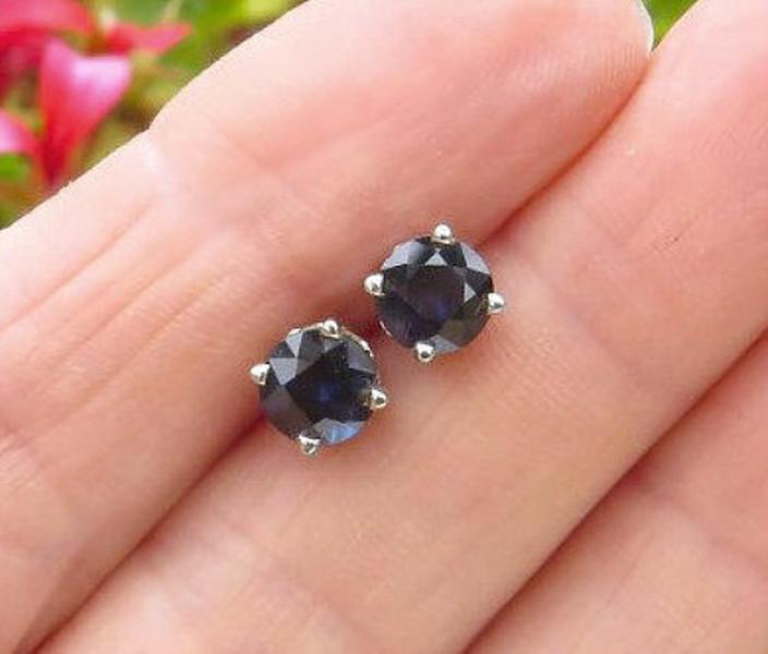 Real Dark Blue Sapphire Stud Earrings in 14k white gold