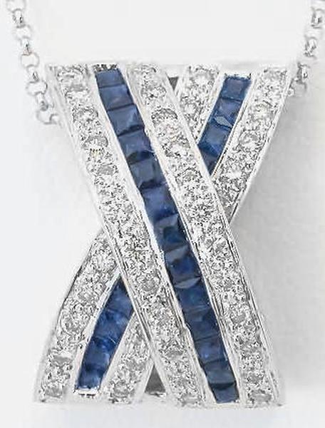Natural blue sapphire ring in 14k white gold