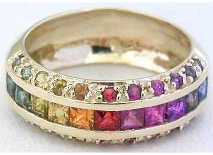 Round and Princess Cut Natural Vibrant Rainbow Sapphire Ring in 14k yellow gold