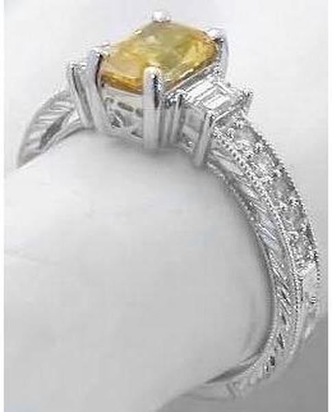 Antique Style Yellow Sapphire Ring