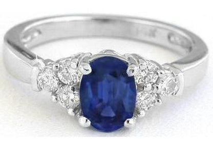 Natural blue sapphire ring in 14k white gold