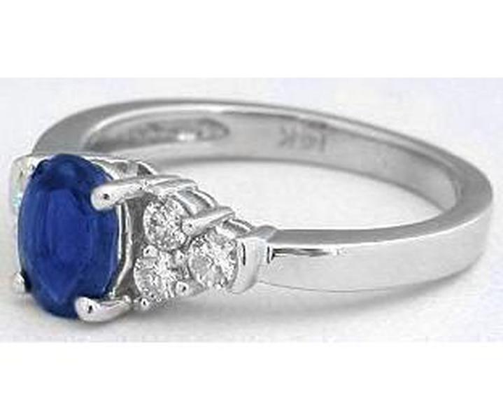 Comfortable sapphire ring