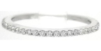 Natural sapphire ring in 14k white gold