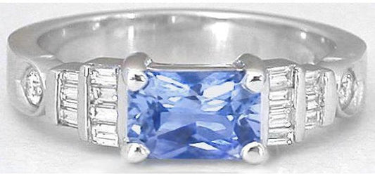 Natural blue sapphire ring in 14k white gold