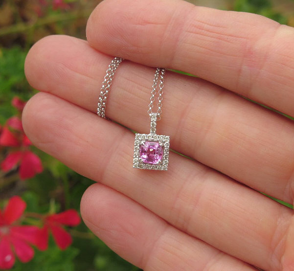 1.07 ctw Pink Sapphire and Diamond Pendant in 14k white gold (SSP