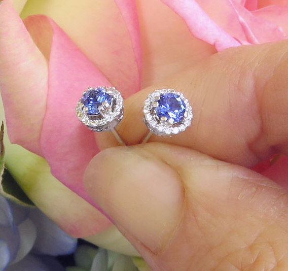 Cornflower Blue Sapphire Pave Diamond Stud Earrings – H&H Jewels